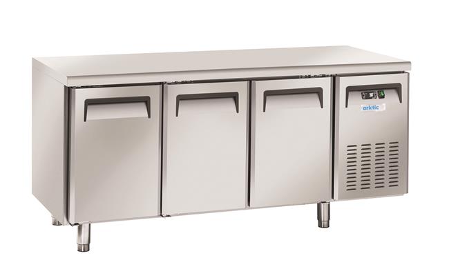Stół chłodniczy 3-drzwiowy z agregatem bocznym, Arktic, GN 1/1, 230V/350W, 1800x700x(H)850mm Wariant podstawowy